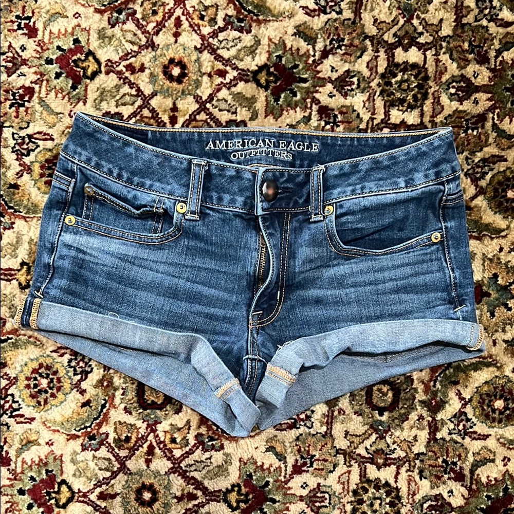 American Eagle Outfitters Shortie Super Stretch Denim Shorts Size 6